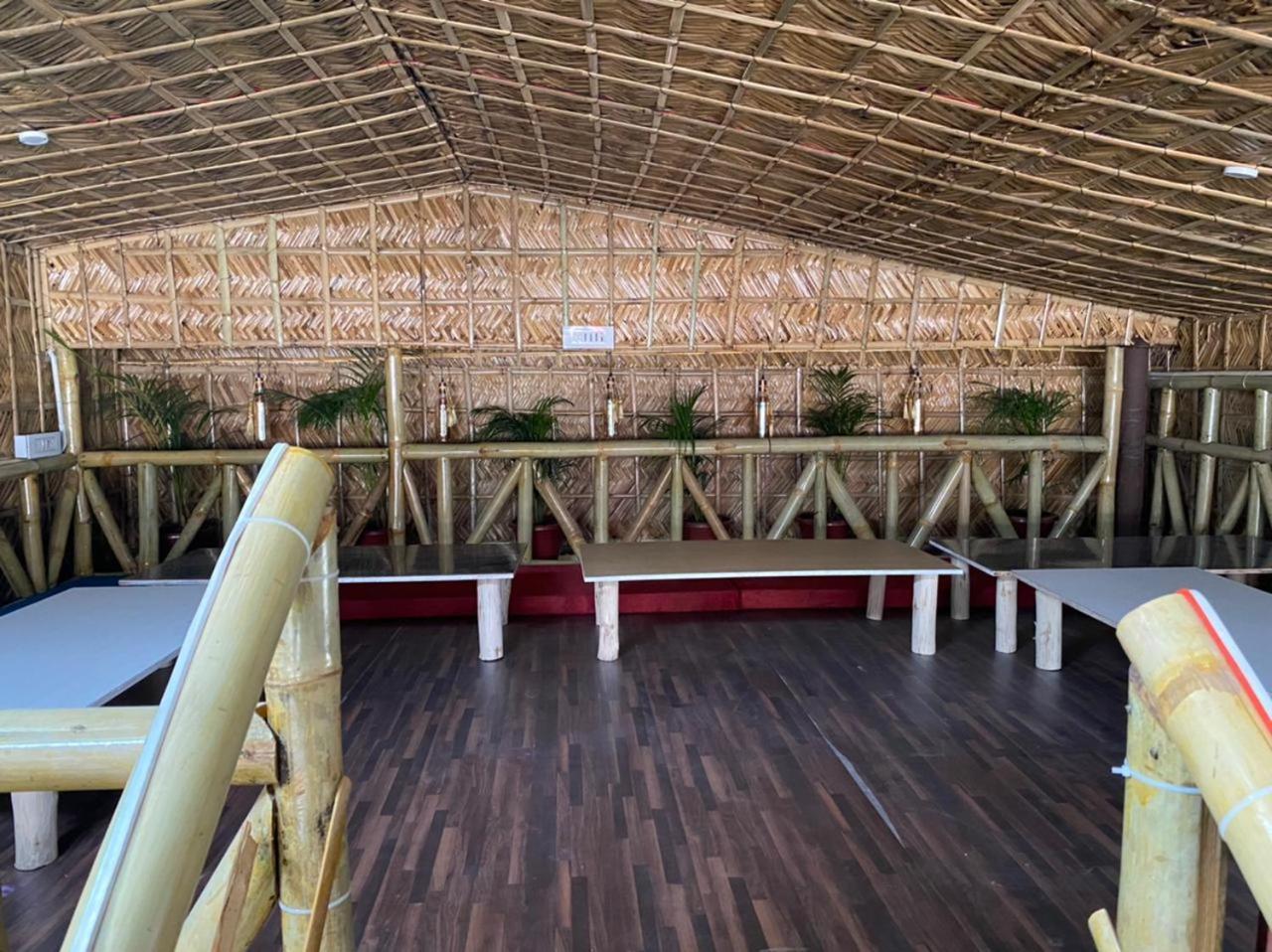 Baba'S Rishikesh Hostel Eksteriør bilde